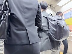 hokou0086_r Sensual Strip Show Unveiling Her Luscious, Hairy Pleasure Spot