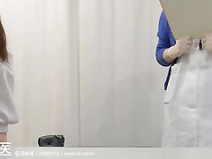 mi50-2407266699b4410920d Innocent Shy Amateur Gets Seduced Into Her First Steamy Encounter