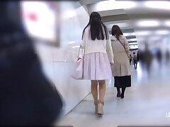 pantyu-ai005 Seductive Soft Bodied Beauty Tempts with Sultry Movements