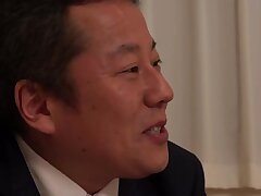 APNS-050 Sizzling Brunette Leads a Night of Unbridled Passion and Desire