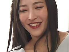 NGOD-173 Sex-Crazed Akari Takes Hot Cumshots from Eager Fanboys Live On Camera