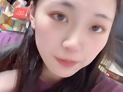 Xqzx9yPE Lucky Customer Gets Seduced by Bartender’s Sexy Blowjob Skills