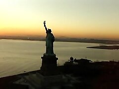 L02 Seductive Japanese Doll Expertly Sucks His Hard Boner