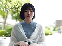 435MFCW-010 Seductive Nurse Akina Finds Pleasure Alone In The Quiet Surgery Room