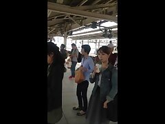 rakuen43 Hot Asian Beauty Teases in Tight Pantyhose Outdoors