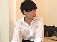 VEC-339 Sexy Woman Reveals Her Stunning Curves in Intimate Scenes