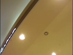 om005 Skillful Asian Beauty Teasing Her Irresistible Curves Alone Seductively