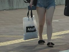 mji0101 Sizzling Japanese Beauty in Bikini Hot Showdown Action!