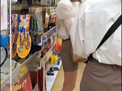 12818 Japanese Beauty Finds Pleasure in Rough Indoor Bondage Play