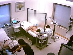 Beauty_salon_beauties-experience Sizzling Asian Beauty Delivers Mind-blowing Blowjob in Cozy Chamber