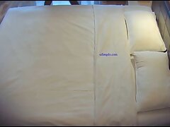 Young_school_girl_was_taken_to_the_hotel Sizzling Asian Beauty Passionate Blowjob with Stunning Curves